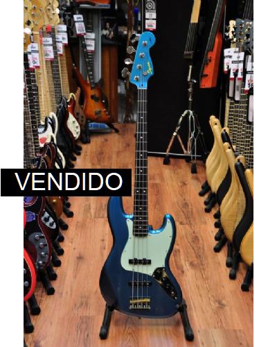 Squier James Johnston CV Jazz Bass